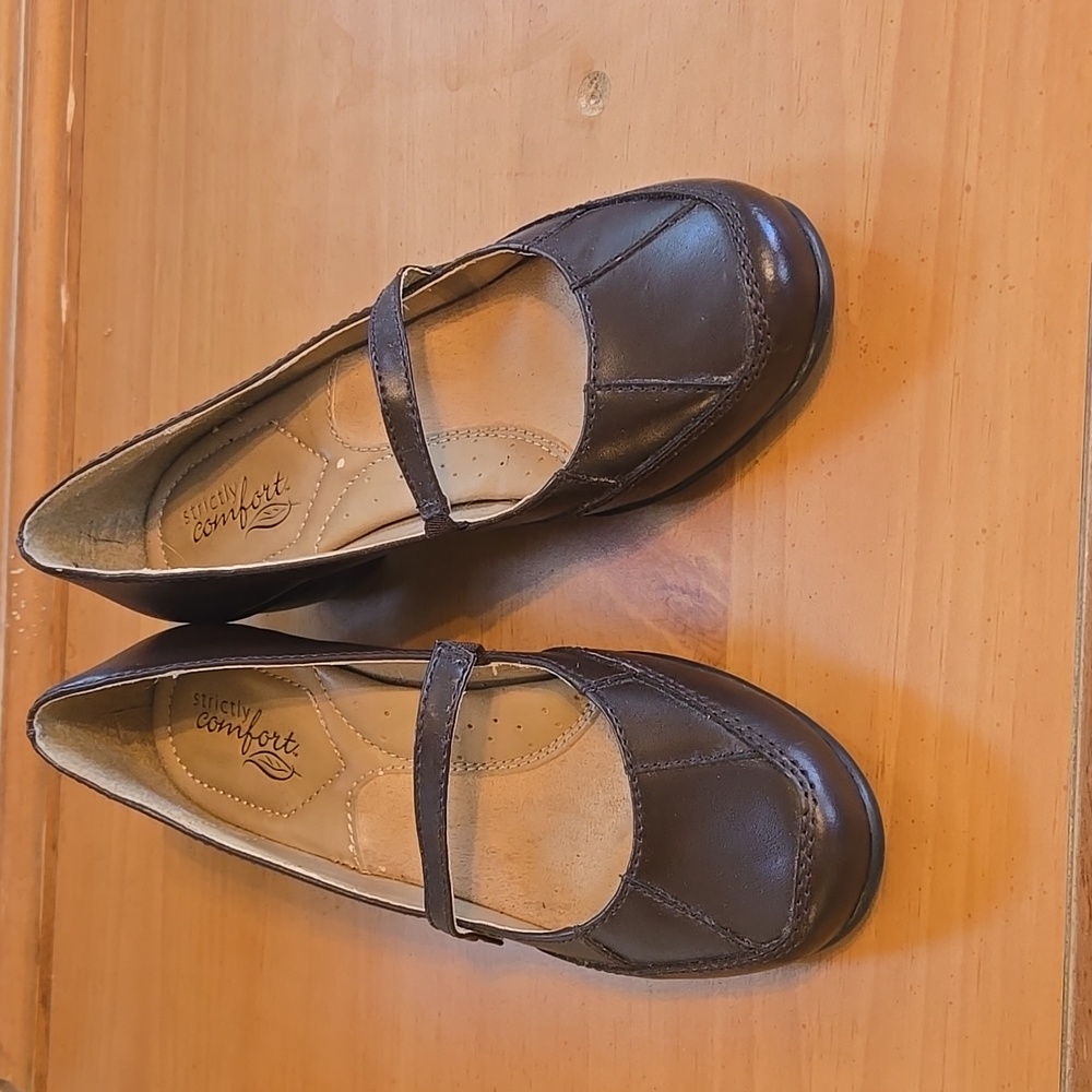 Brown Mary Jane Styled Wedge Shoes